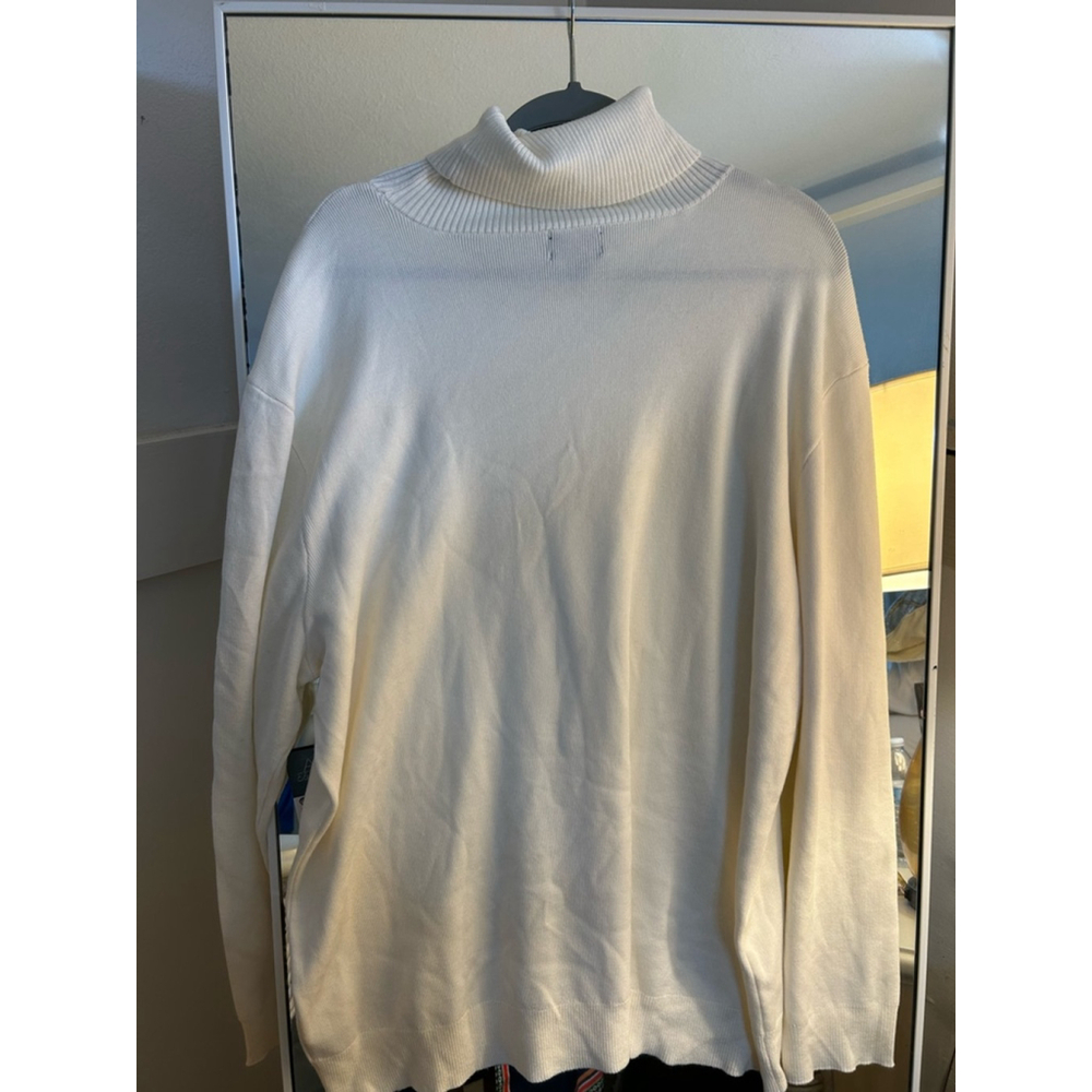 NEW ABBOTT ELEMENTARY Women's Super Soft Turtleneck Sweater M $59
